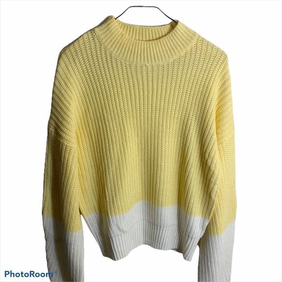 Gianni Bini Spring Pastel Yellow White Striped Cable  Knit Sweater - M - Picture 1 of 6